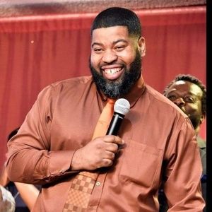 Meet your Posher, Lamont